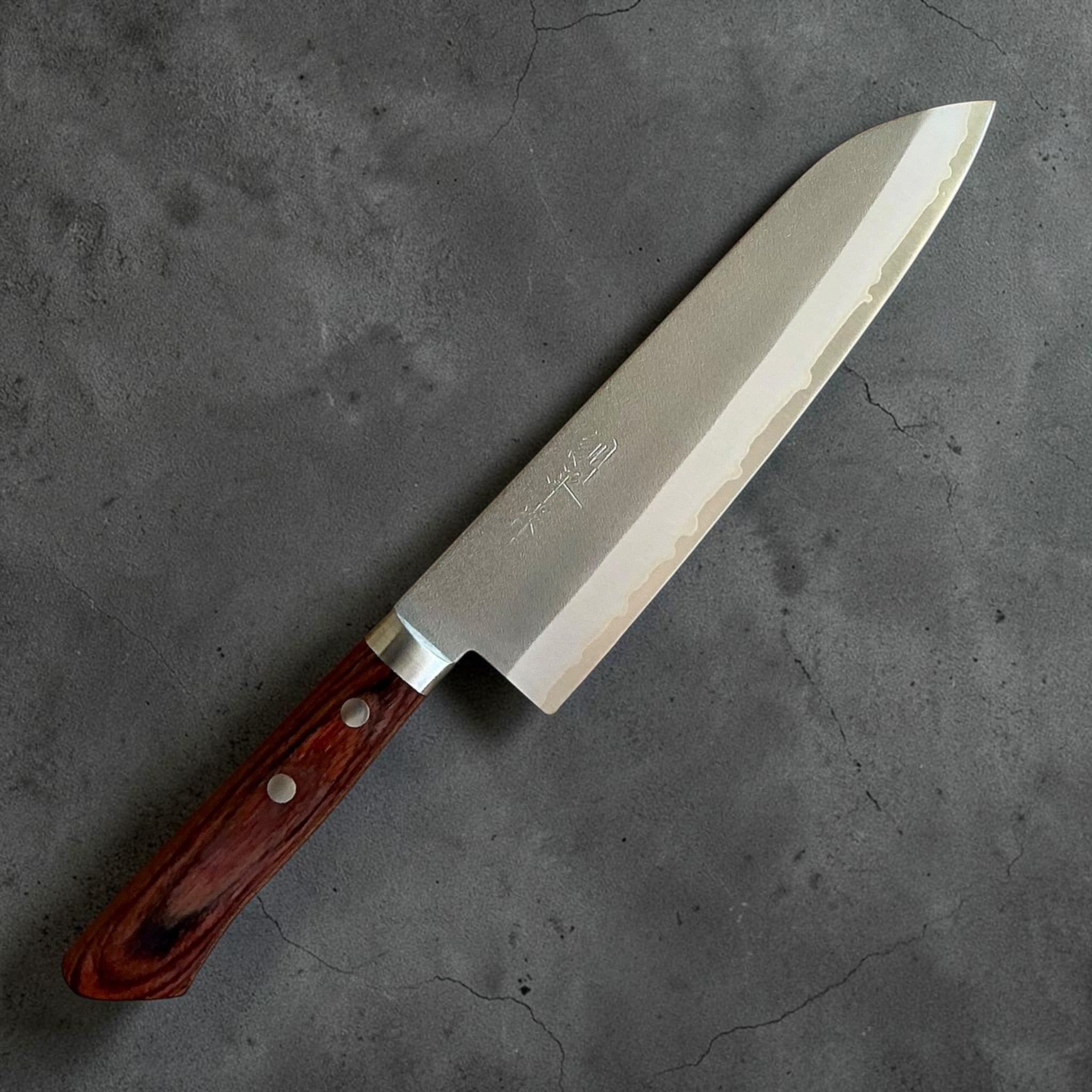 Masutani VG-1 Nashiji Gyuto 180mm, angled blade and handle view