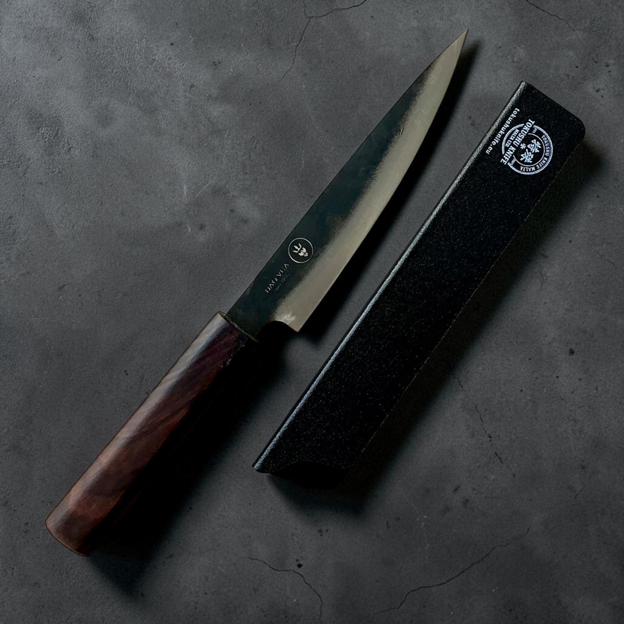 Dao Vua V3 52100 Kuro Tsuchime Petty with mono ebony handle and blade guard - front
