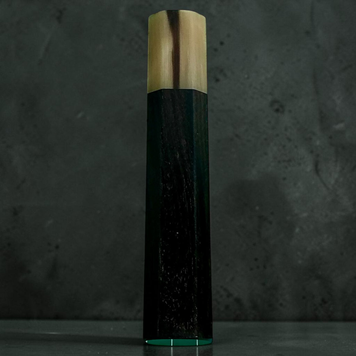 Ebano e corno wa manico No. 1, 135 mm, corno pallido con una striscia scura #handle_no. 1 - 135 mm