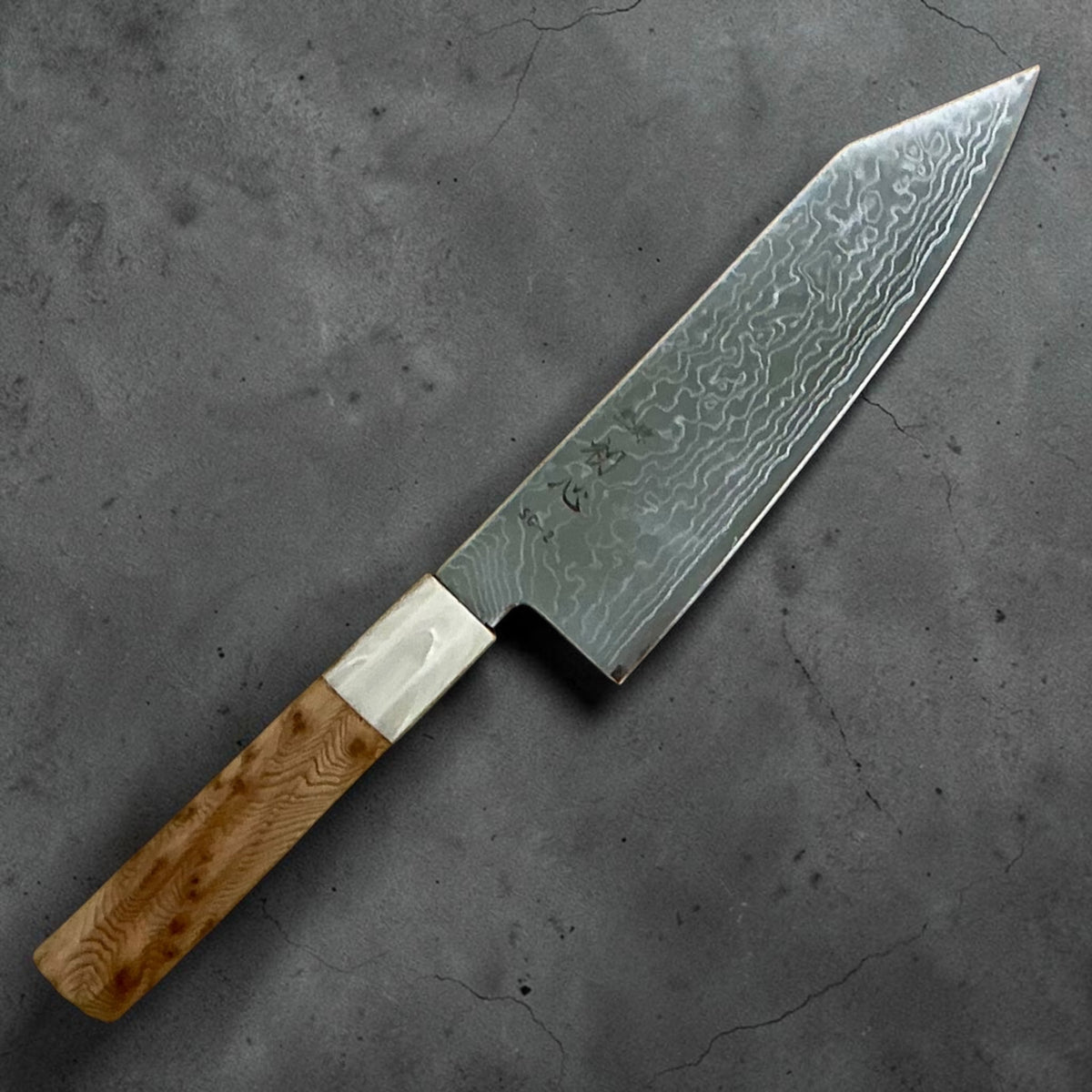 Hatsukokoro Ryuhyo SG2 Damascus Migaki Bunka 180mm with cypress and buffalo horn handle