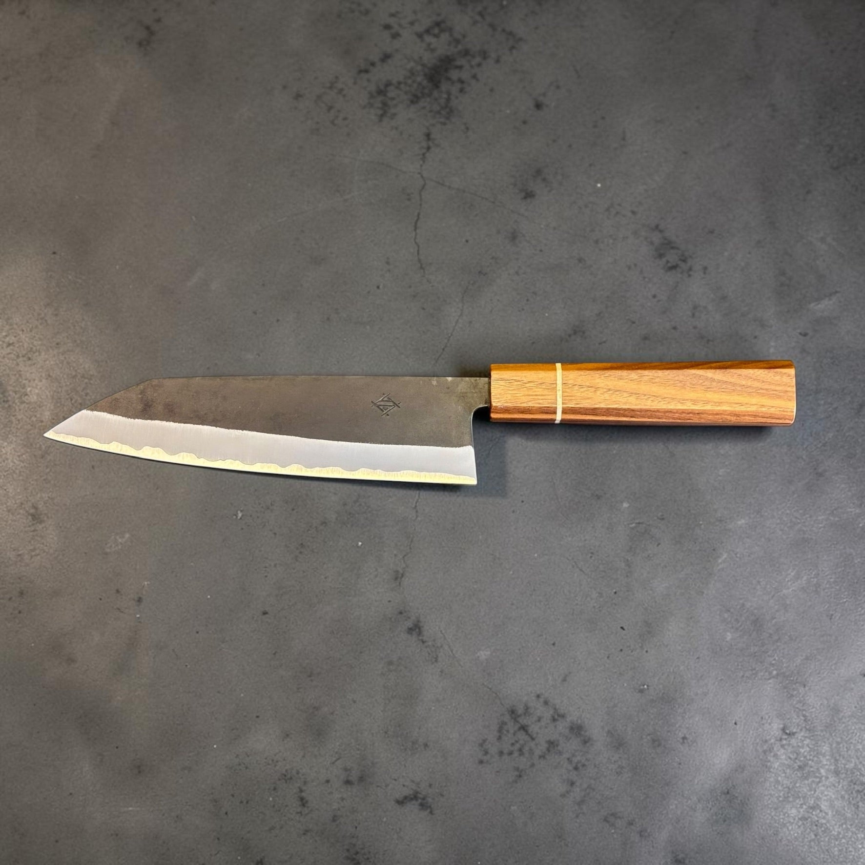 Right profile reference of the Imai Aogami Super Bunka 183mm blade; photographed fitted but supplied without a handle