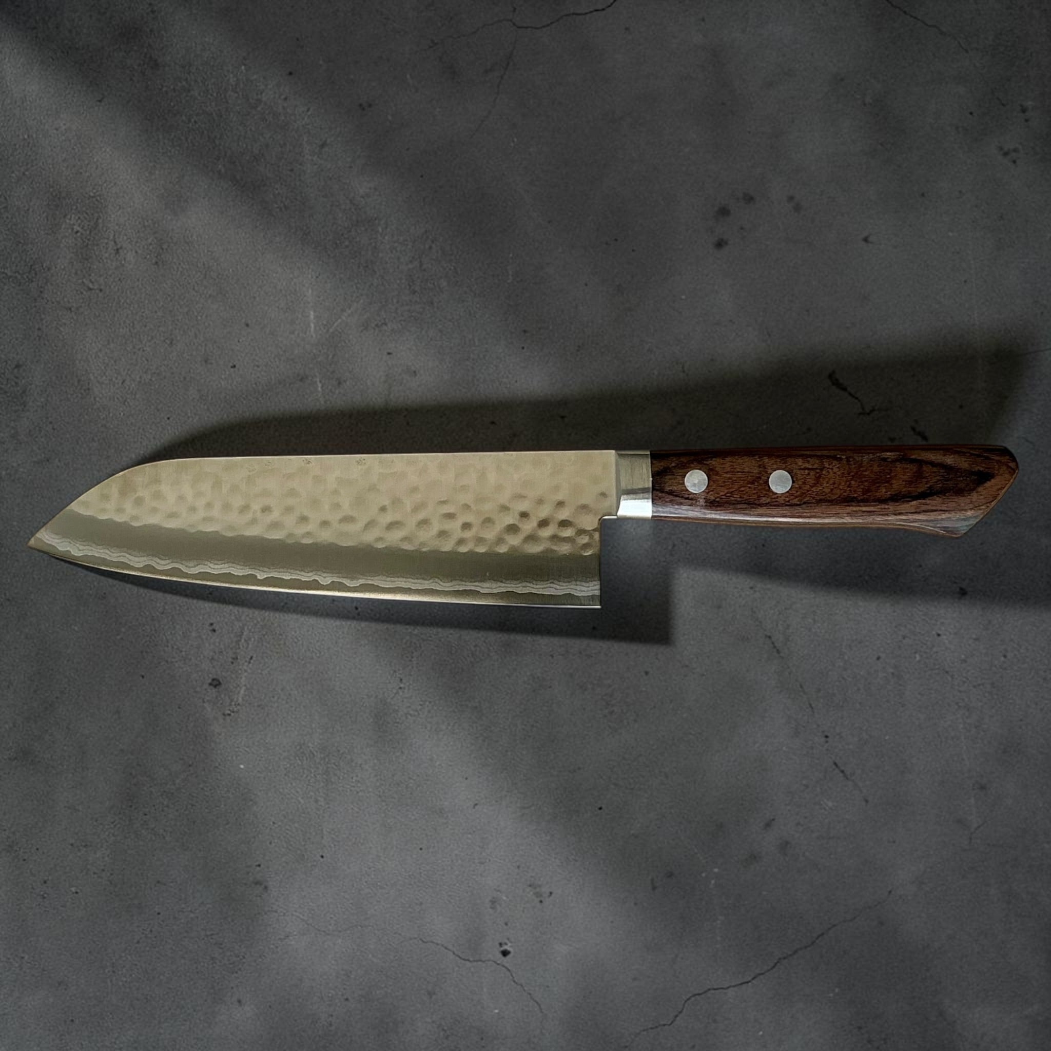 Masutani Kokuryu VG10 Damascus Tsuchime Santoku 170mm – reverse side