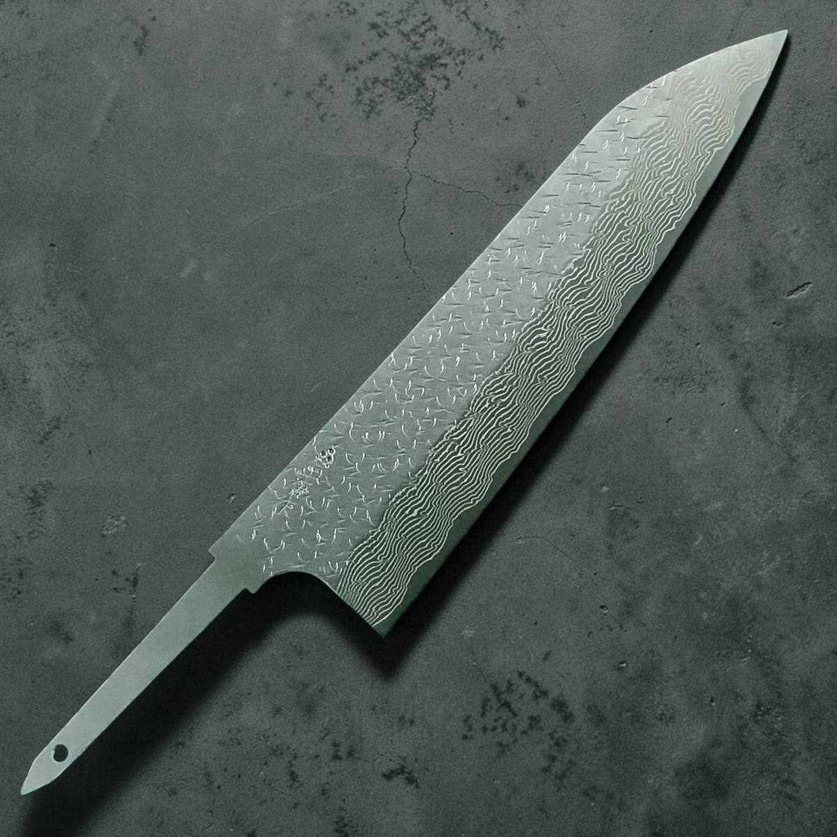Nigara STRIX Gyuto 210mm, Sola lama, vista frontale #handle_blade only