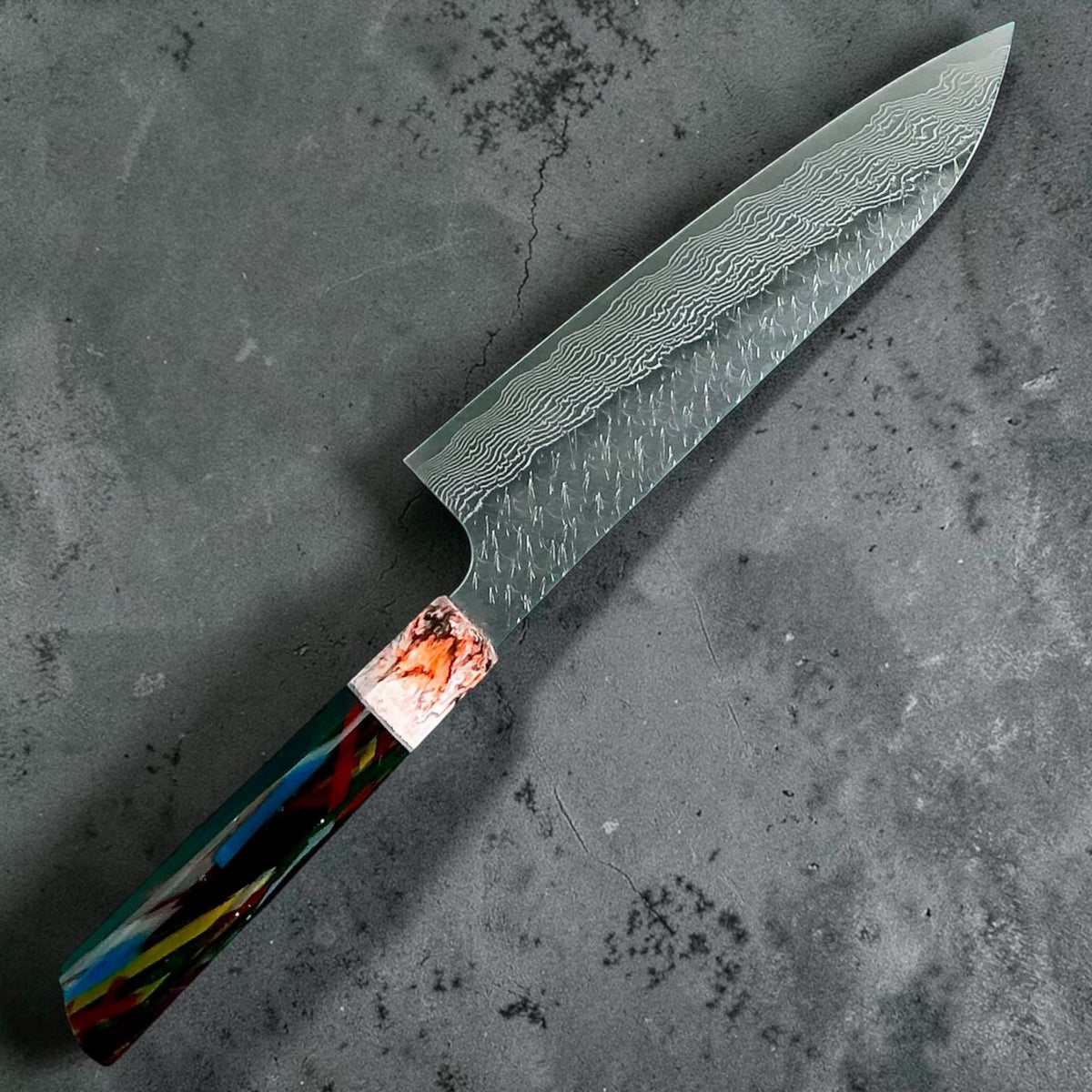 Nigara STRIX Gyuto 210mm, Prisma Aurora, achteraanzicht #handle_prisma aurora