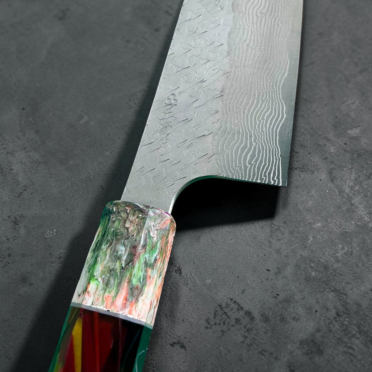 Nigara STRIX Gyuto 210mm, Prisma Aurora, lama e dettagli a ferruola #handle_prisma aurora