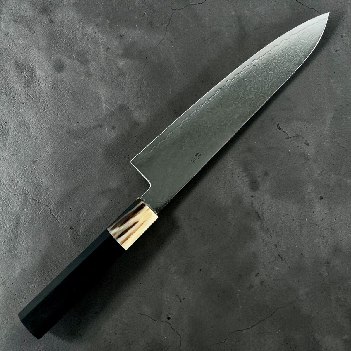 Sakamoto Ginsan No. 3 Damascus Gyuto 210mm with mono ebony and horn handle, reverse view #handle_mono ebony & horn