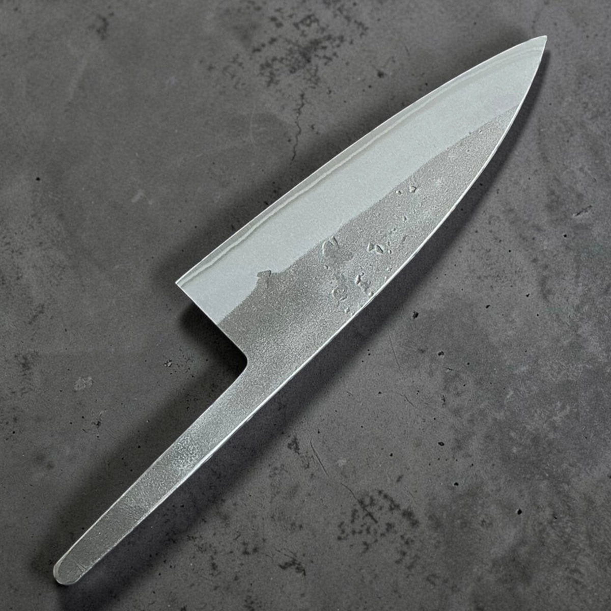 Tokushu Knife stainless clad Blue No. 2 Nashiji 105 mm, alleen lemmet, achteraanzicht #handle_blade only