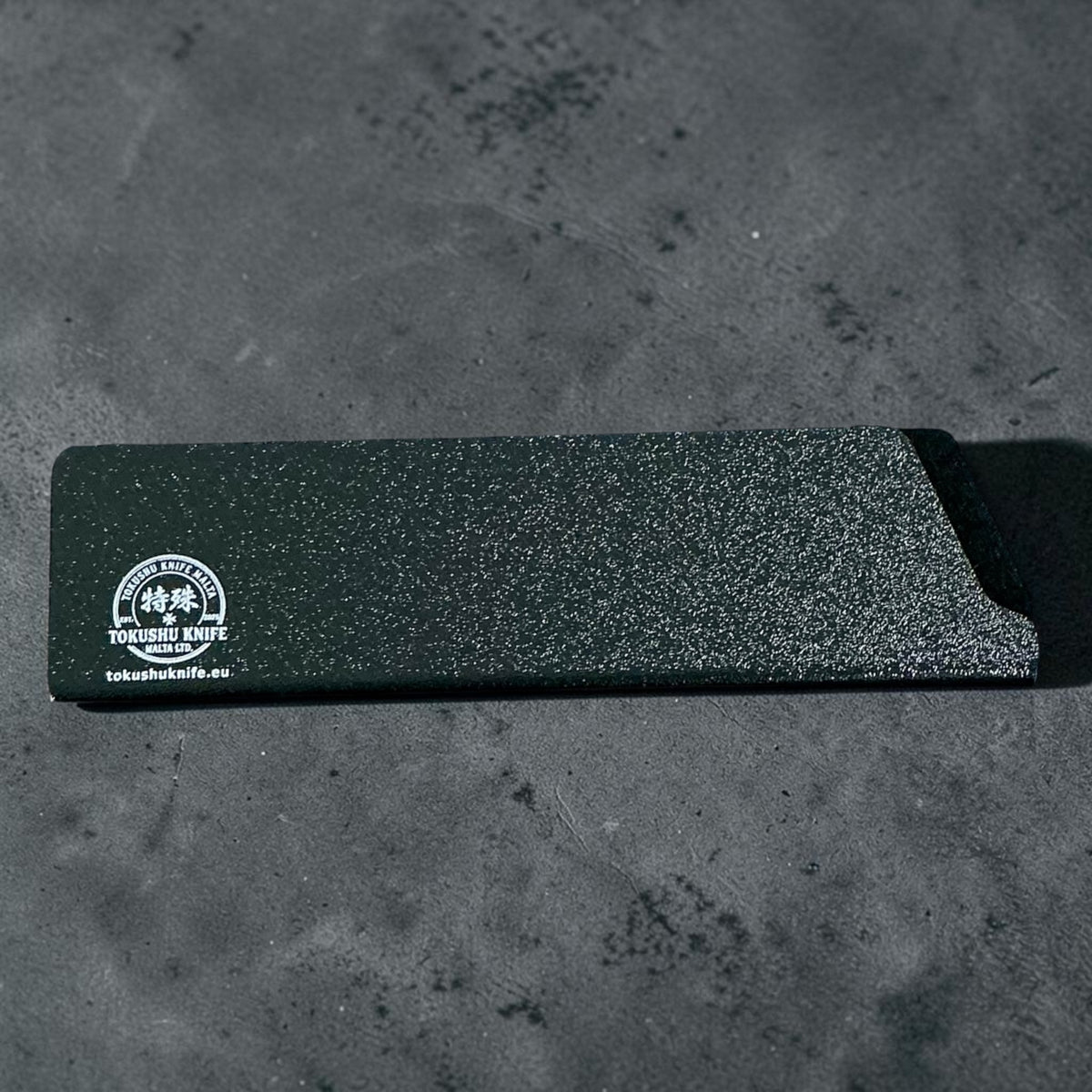 Tokushu Knife Malta black blade guard, 195mm x 54mm #size_195mm x 54mm
