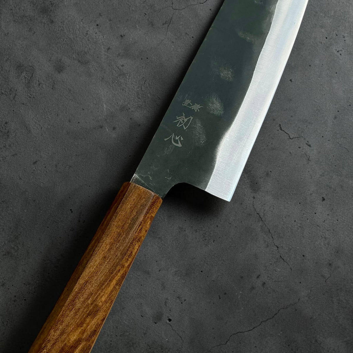 Hatsukokoro Kurogane Blue #2 Kurouchi Bunka 190mm with Mono Ebony Handle