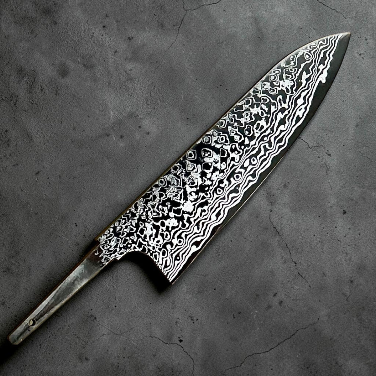Hatsukokoro Ginga ATS-34 nickel Damascus santoku 180mm — blade only without handle, front view