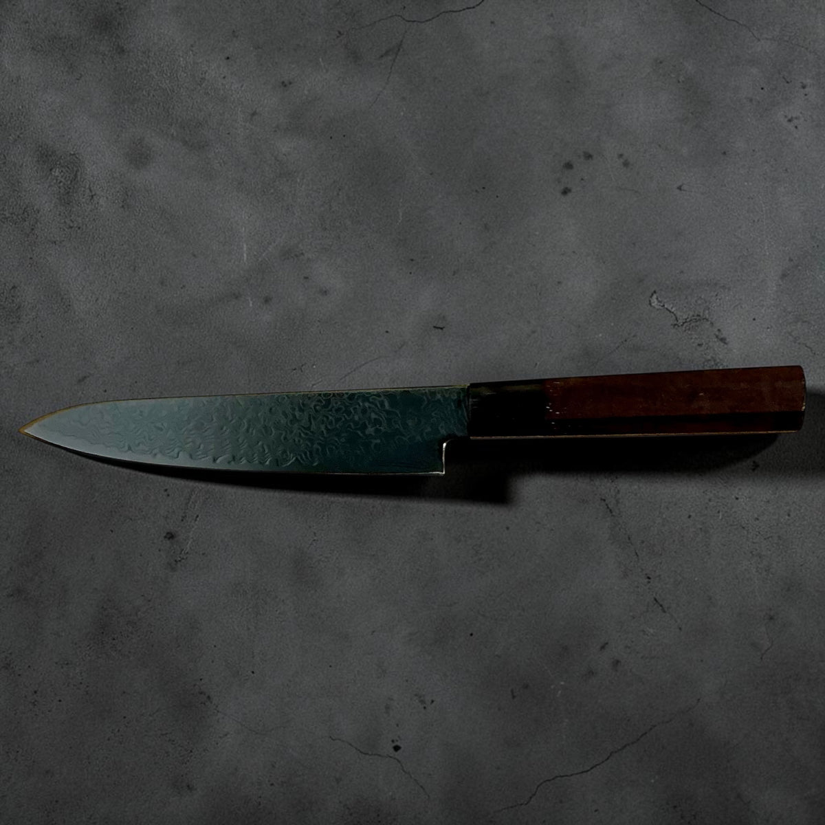 Hatsukokoro Ryuhyo SG2 black Damascus petty 150mm: Reverse side profile showing black Damascus finish and walnut handle