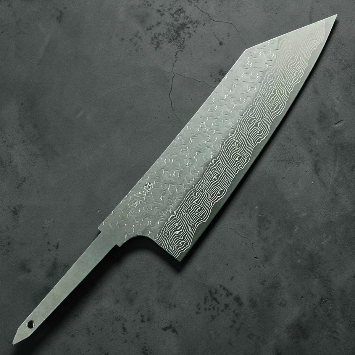 Nigara SG-STRIX Damascus Bunka 170mm, blade only, front view #handle_blade only