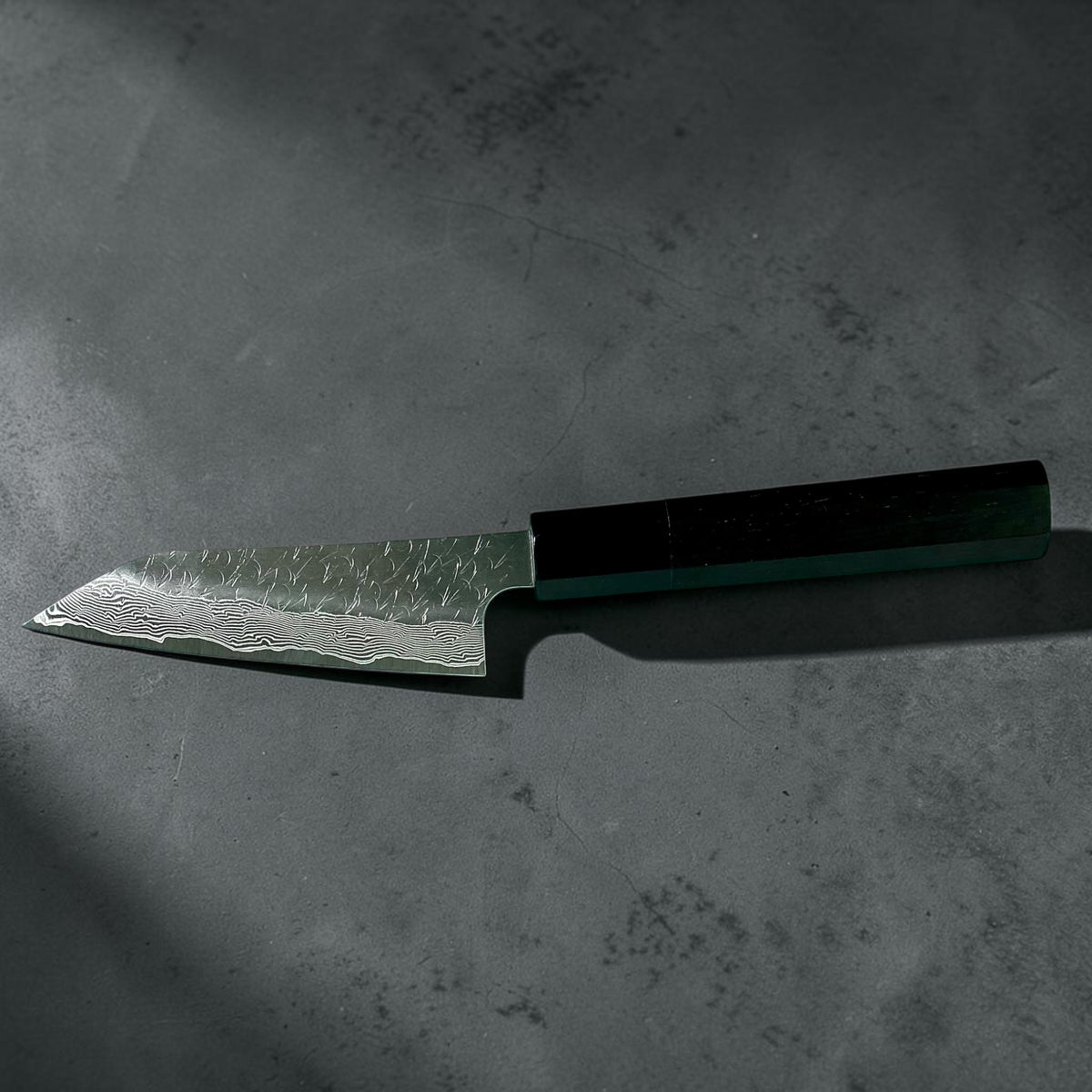 Nigara STRIX Petty 125 mm con manico ebano massello e corno, profilo posteriore #handle_mono ebony & horn