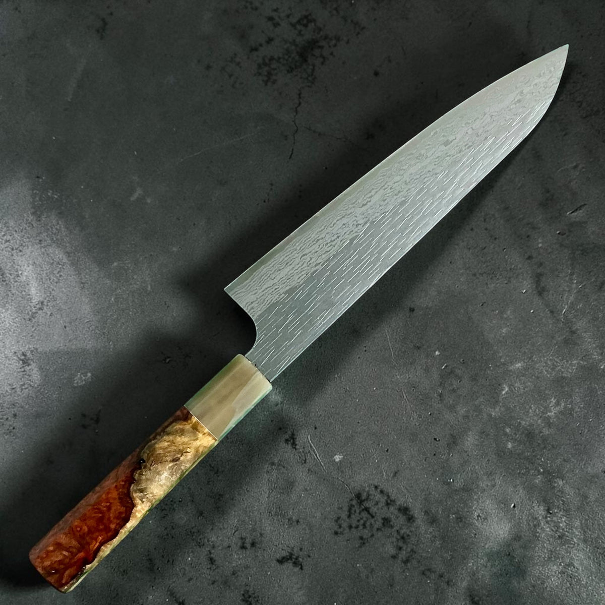 Nigara VG-XEOS Tsuchime Gyuto 225mm, Amboyna with Contrast and Horn, reverse view #handle_amboyna with contrast and horn