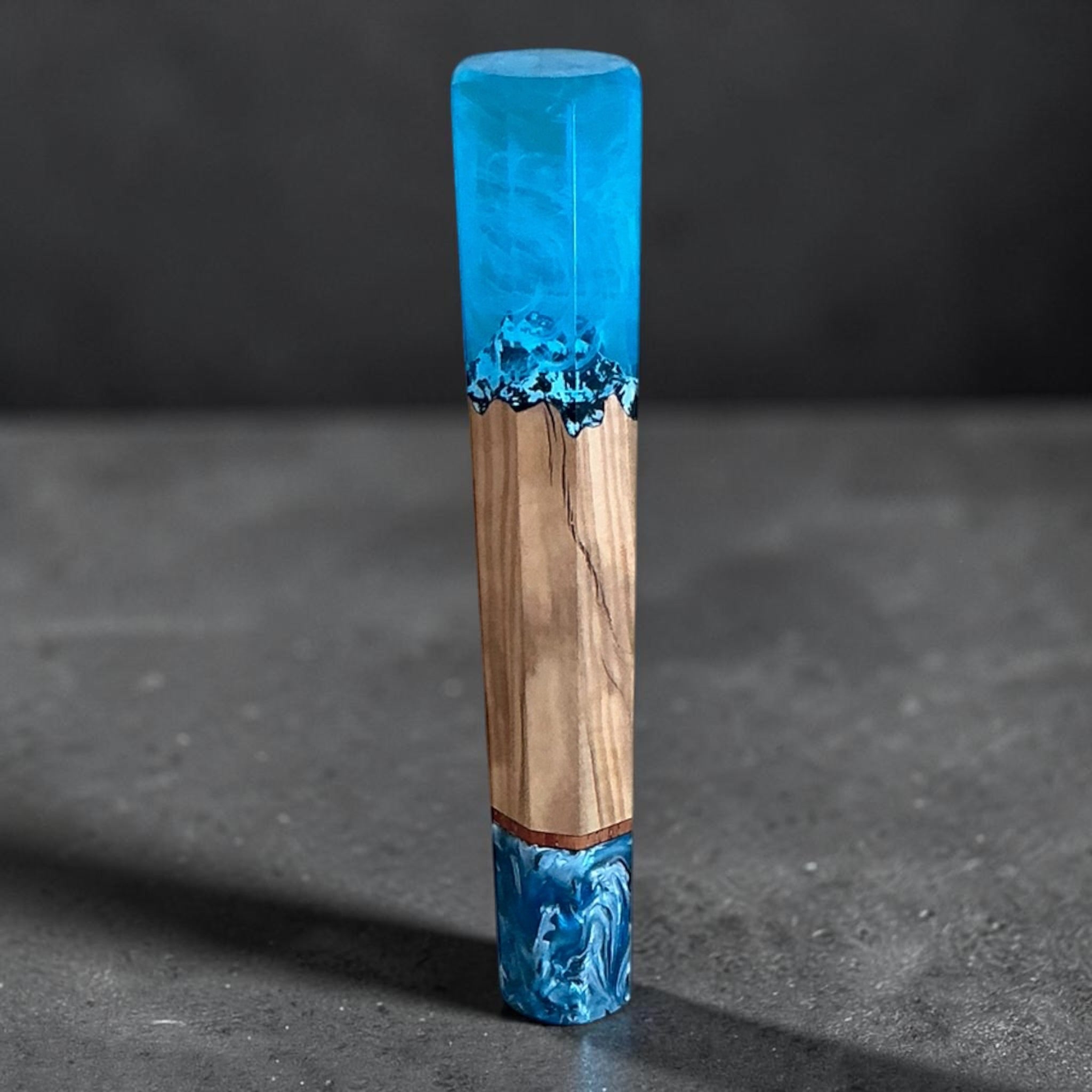 Prisma Knife custom wa handle — Blue Mountain resin and natural wood