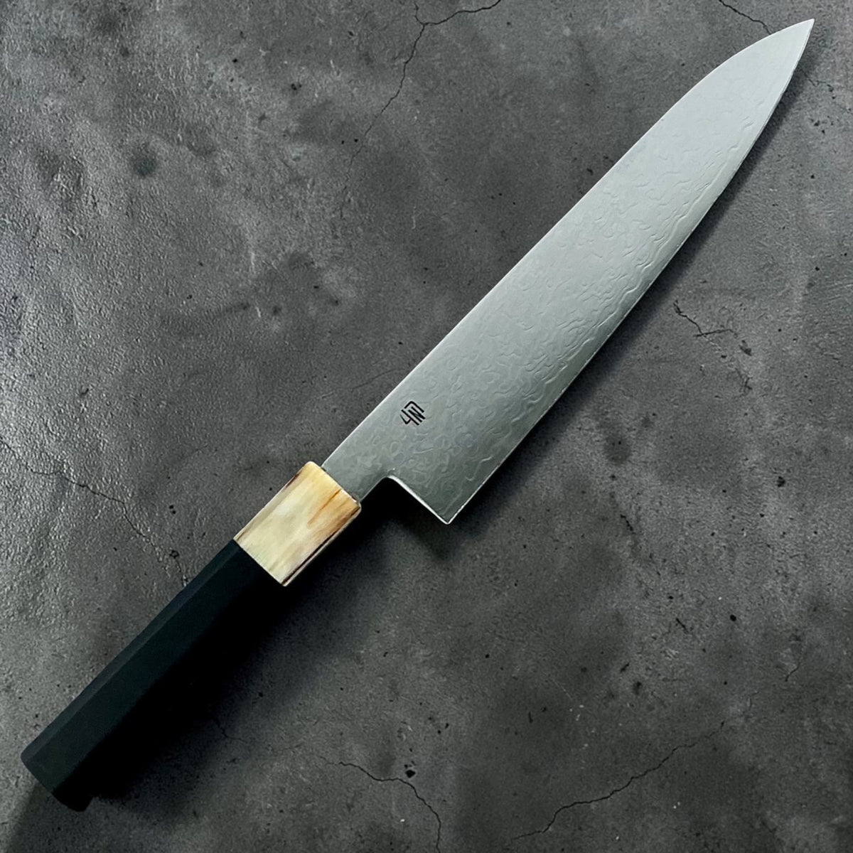 Sakamoto Ginsan No. 3 Damascus Gyuto 210mm with mono ebony and horn handle, front view #handle_mono ebony & horn