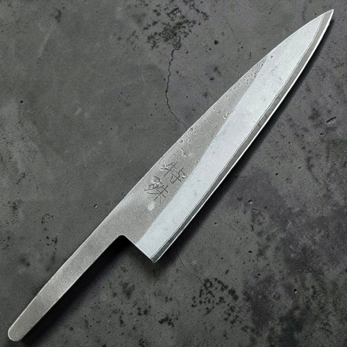 Tokushu Knife stainless clad Blue No. 2 Nashiji petty 135 mm blade only, front view #handle_blade only