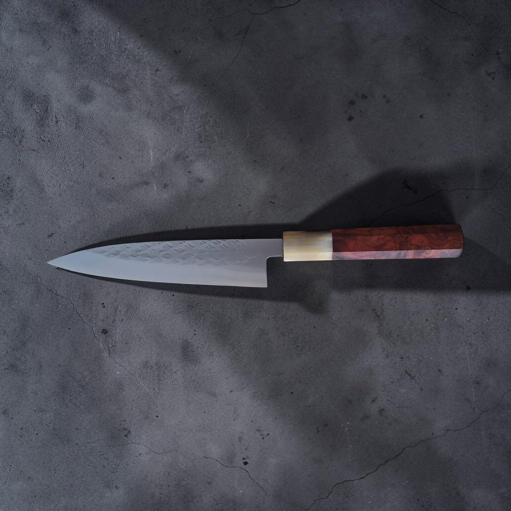 Reverse full profile of the Tokushu Knife Hammertone SLD Hiraki Petty 165mm