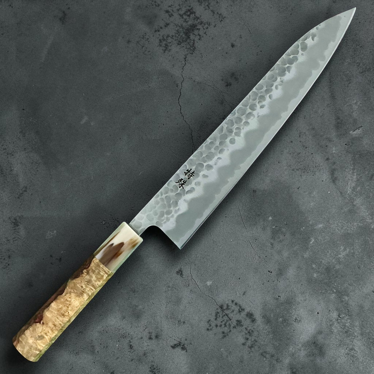 Tokushu Knife Tsuchime Gyuto 240mm, Amboyna met contrast, volledig mes #handle_amboyna with contrast
