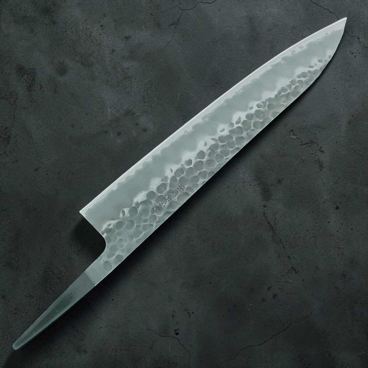 Tokushu Knife Tsuchime Gyuto 240mm, alleen lemmet, achterzijde #handle_blade only