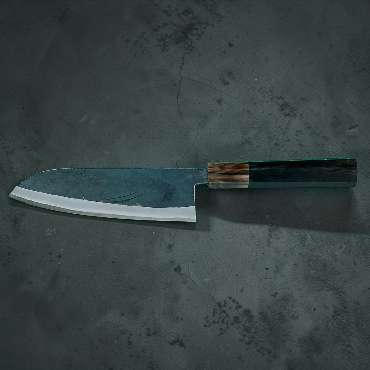 Tokushu Knife White No. 2 iron clad forged finish Santoku 165 mm, ebony & horn, reverse side profile #handle_ebony & horn