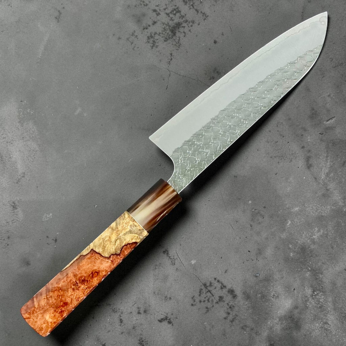Yoshimi Kato SG2 Minamo Santoku 165 mm, Amboyna & Buffalo Horn Contrast, reverse view #handle_amboyna & buffalo horn contrast