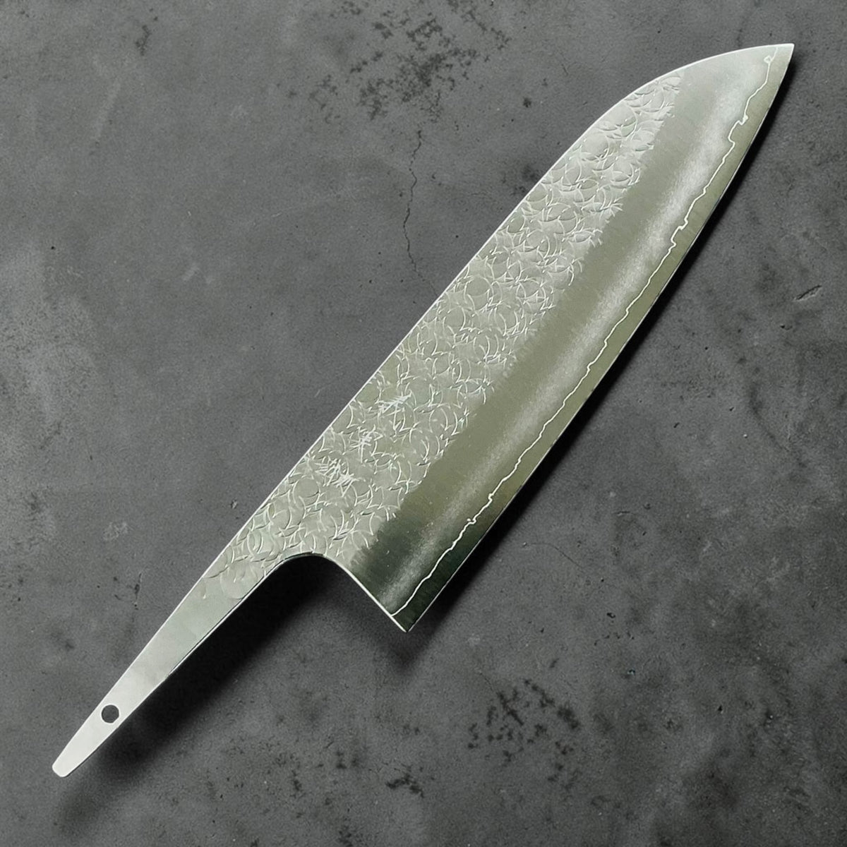Yoshimi Kato SG2 Minamo Santoku 165 mm, Blade Only, front view #handle_blade only
